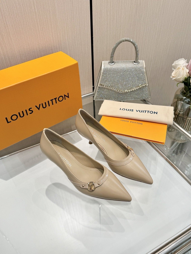 l0vis Vvtt0n heeled shoes